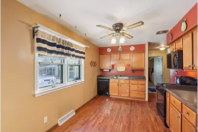 1455  Hillside Dr, Waukesha, WI 53186 - Photo 6