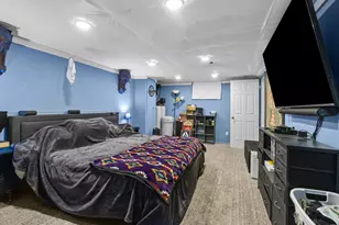 8639 N Deerwood Dr, Brown Deer, WI 53209 - Photo 18