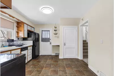 8639 N Deerwood Dr, Brown Deer, WI 53209 - Photo 8