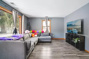 9114 29th Ave, Pleasant Prairie, WI 53143 - Photo 8