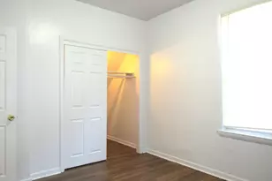 2119 S 14th St, Milwaukee, WI 53215 - Photo 6