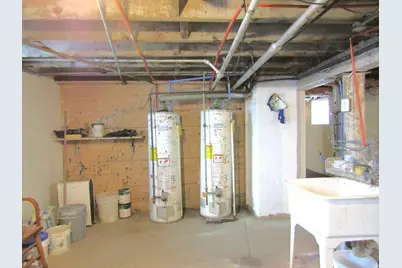 2119 S 14th St, Milwaukee, WI 53215 - Photo 12