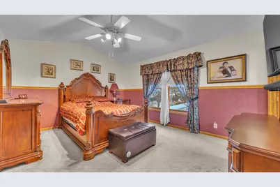 1145  Carriage Cir, Fond du Lac, WI 54935 - Photo 8