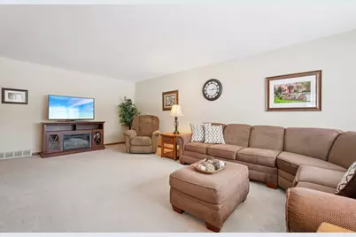 4785  Meadow View W -, Brookfield, WI 53005 - Photo 30