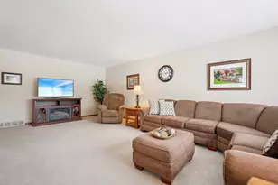 4785 Meadow View W, Brookfield, WI 53005 - Photo 30