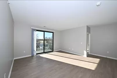 500 E Main St #206, Racine, WI 53185 - Photo 8