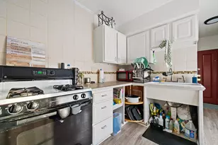 605 Michigan Ave, Milwaukee, WI 53172 - Photo 14