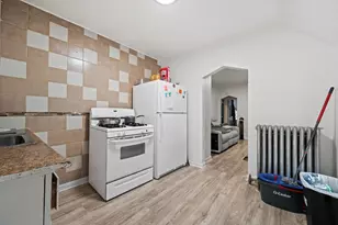 605 Michigan Ave, Milwaukee, WI 53172 - Photo 20