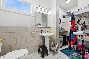 605 Michigan Ave, Milwaukee, WI 53172 - Photo 4