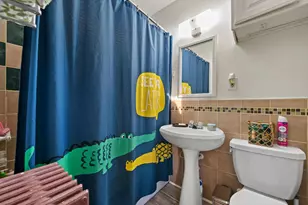 605 Michigan Ave, Milwaukee, WI 53172 - Photo 16