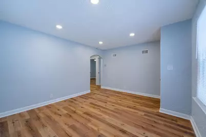 5657 N 40th St, Milwaukee, WI 53209 - Photo 10