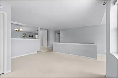 9155 W Elm Ct #E, Franklin, WI 53132 - Photo 8