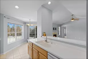 9155 W Elm Ct, Franklin, WI 53132 - Photo 12