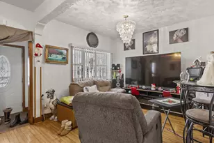 3234 N Achilles St, Milwaukee, WI 53212 - Photo 4