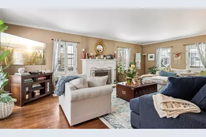 6839  Wellauer Dr, Wauwatosa, WI 53213 - Photo 4