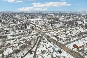 6839 Wellauer Dr, Wauwatosa, WI 53213 - Photo 64