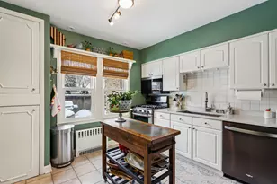 6839 Wellauer Dr, Wauwatosa, WI 53213 - Photo 14