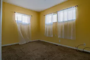 5725 N 60th St, Milwaukee, WI 53218 - Photo 4