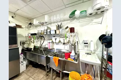 5501  6th Ave, Kenosha, WI 53140 - Photo 6