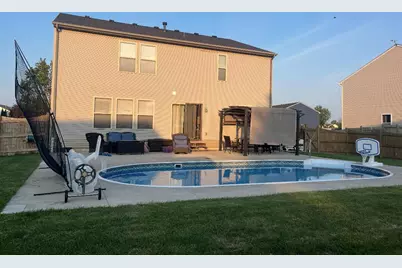 920 N Hearthstone St, Elkhorn, WI 53121 - Photo 28