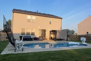 920 N Hearthstone St, Elkhorn, WI 53121 - Photo 28