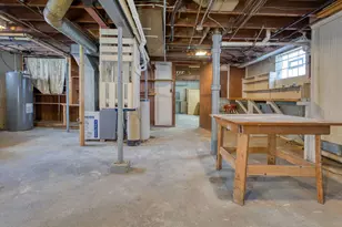 2214 S 80th St, West Allis, WI 53219 - Photo 22