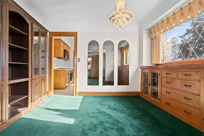 2214 S 80th St, West Allis, WI 53219 - Photo 8