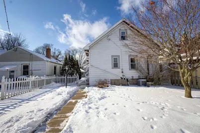 2214 S 80th St, West Allis, WI 53219 - Photo 24