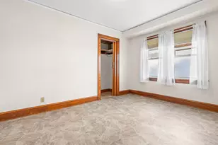 2214 S 80th St, West Allis, WI 53219 - Photo 14