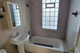 3354 N 2nd St, Milwaukee, WI 53212 - Photo 12