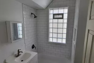 3354 N 2nd St, Milwaukee, WI 53212 - Photo 8