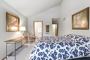 2975 River Birch Dr, Brookfield, WI 53045 - Photo 16