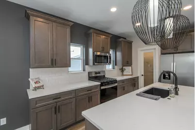 1414 S 166th St, New Berlin, WI 53151 - Photo 4