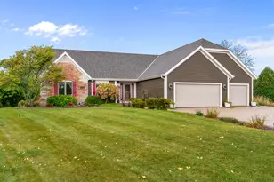 1526 Pine Cone Trail, Port Washington, WI 53074 - Photo 40