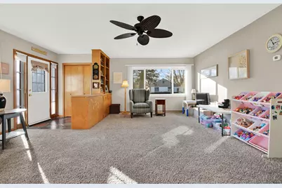 11834 W Rainbow Ave, Milwaukee, WI 53214 - Photo 12