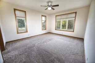 4707 W Jenna Ct, Franklin, WI 53132 - Photo 16