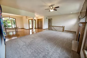 4707 W Jenna Ct, Franklin, WI 53132 - Photo 10