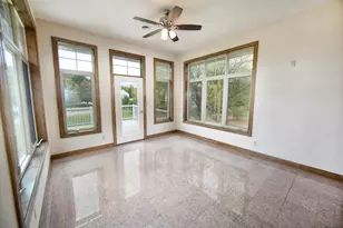 4707 W Jenna Ct, Franklin, WI 53132 - Photo 14