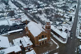 2133 S 20th St, Milwaukee, WI 53215 - Photo 8