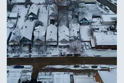 2133 S 20th St, Milwaukee, WI 53215 - Photo 6