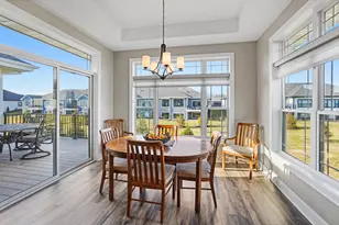 7916 E Stone Rdg Dr, Lannon, WI 53046 - Photo 12