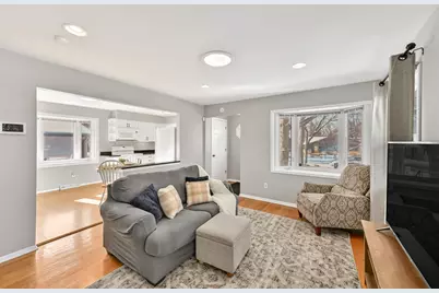 3436 S 93rd St, Milwaukee, WI 53227 - Photo 6