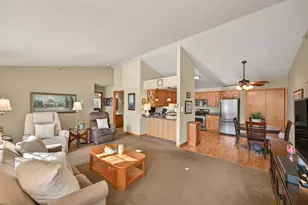 17600 W Lincoln Ave, New Berlin, WI 53146 - Photo 8