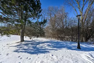 17600 W Lincoln Ave, New Berlin, WI 53146 - Photo 4