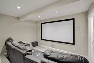 8605 S River Terrace Dr, Franklin, WI 53132 - Photo 34