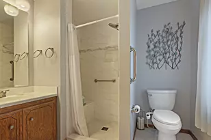 433 Robins Run, Burlington, WI 53105 - Photo 18