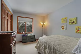 433 Robins Run, Burlington, WI 53105 - Photo 24