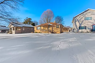 1924  Johnson Ave, Racine, WI 53402 - Photo 28