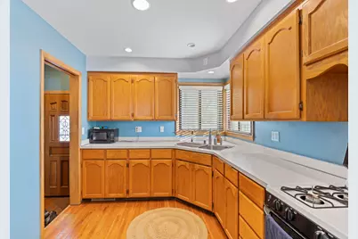 1924  Johnson Ave, Racine, WI 53402 - Photo 10