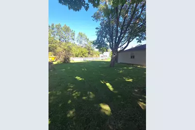 1924  Johnson Ave, Racine, WI 53402 - Photo 32